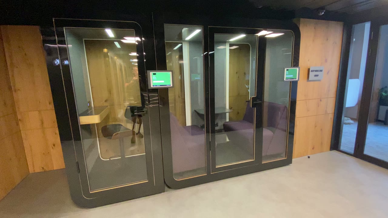Silentbox — Booths with booking panel